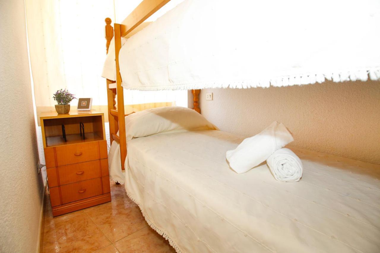 Apartamento A Pie De Playa Del Puerto De Mazarron. Exterior photo